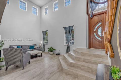16230 NW 84th Ct, Miami Lakes FL - photo 7 of 49
