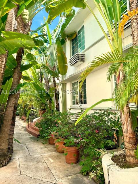 349 Meridian Ave B202, Miami Beach FL - photo 7 of 24