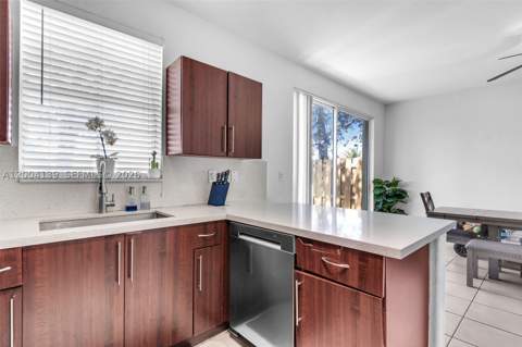 2583 SE 13th Ct, Homestead FL - photo 11 of 38