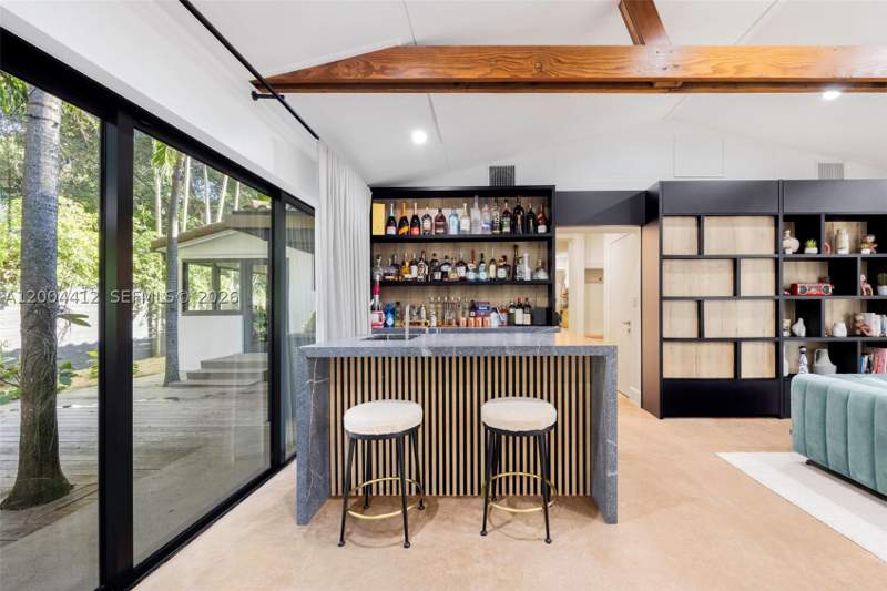 3 bedroom SingleFamilyResidence at 3775 S Le Jeune Rd, Sunshine Vistas, Miami — photo 4