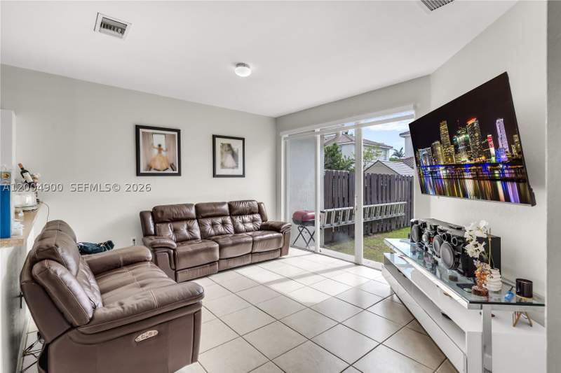 4 bedroom Townhouse at 24513 SW 110th Pl, Villas Del Campo Sub, Homestead — photo 3
