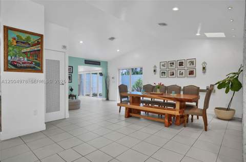15540 SW 152nd Ter, Miami FL - photo 13 of 55