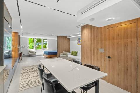 2301 Collins Ave 432, Miami Beach FL - photo 7 of 18