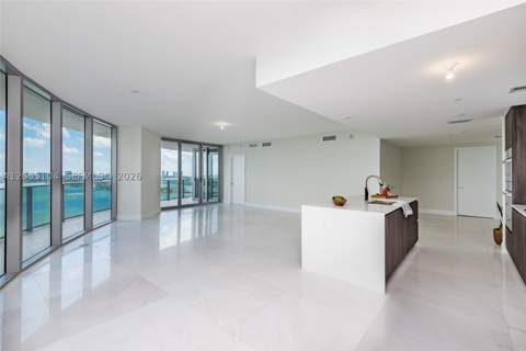 488 NE 18th St 4515, Miami FL - photo 17 of 44