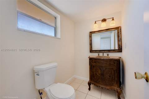 1551 NE Miami Gardens Dr 322, Miami FL - photo 12 of 18