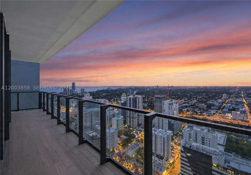 2 bedroom Condominium at 88 SW 7th St 3710, Rise Condo, Miami — photo 1