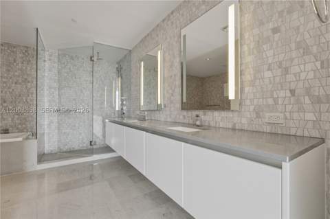 88 SW 7th St 3710, Miami FL - photo 14 of 21