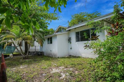 3637 Frow Ave, Miami FL - photo 6 of 17
