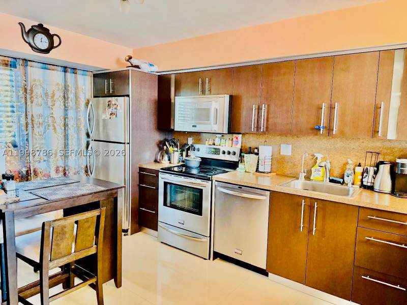 1 bedroom Condominium at 1150 NE 191st St 38, Riviera Condominium Apts, Miami — photo 3