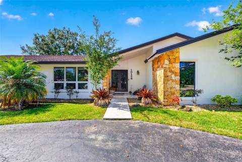 10124 SW 130th Ter, Miami FL - photo 20 of 33
