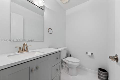 10124 SW 130th Ter, Miami FL - photo 23 of 33