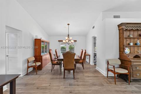 10124 SW 130th Ter, Miami FL - photo 8 of 33