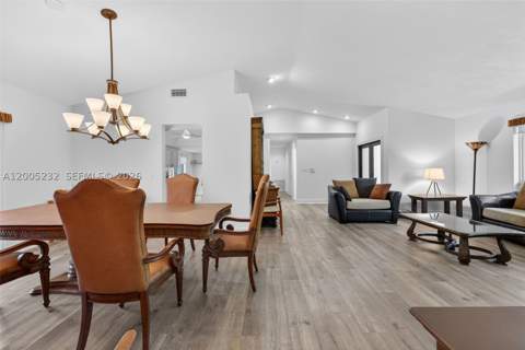 10124 SW 130th Ter, Miami FL - photo 9 of 33