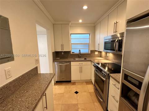 1250 Lincoln Rd 406, Miami Beach FL - photo 16 of 40