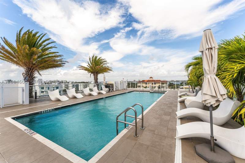 2 bedroom Condominium at 1150 102nd St 704, Le Jardin House Condo, Bay Harbor Islands — photo 2