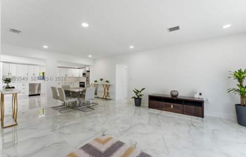 1810 NE 161st St, North Miami Beach FL - photo 9 of 35