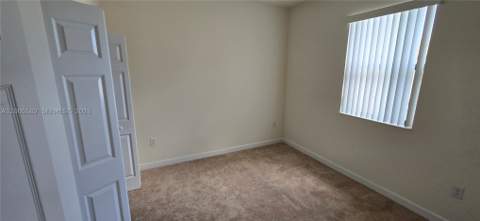 525 SE 34th Ter, Homestead FL - photo 17 of 34