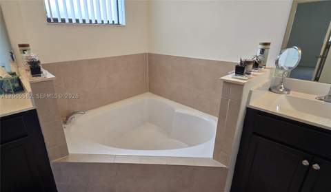 525 SE 34th Ter, Homestead FL - photo 21 of 34