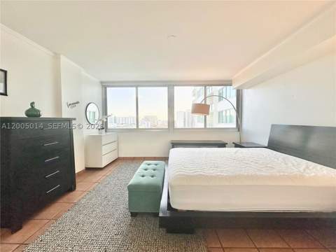 7135 Collins Ave 811, Miami Beach FL - photo 11 of 22