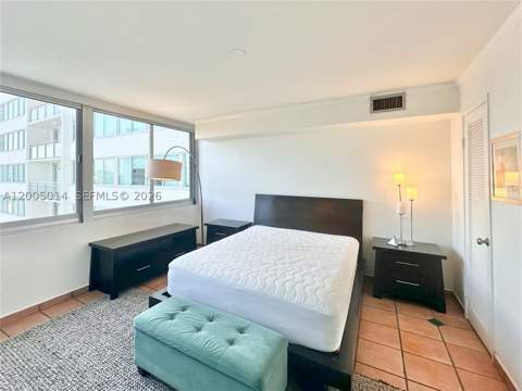 7135 Collins Ave 811, Miami Beach FL - photo 15 of 22