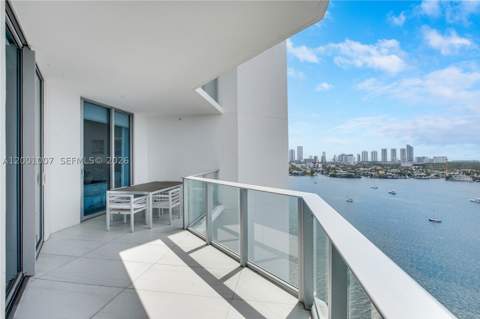 17111 Biscayne Blvd 2008, North Miami Beach FL - photo 18 of 20