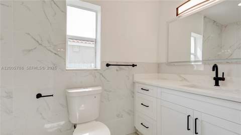 1921 NE 158th St, North Miami Beach FL - photo 17 of 30