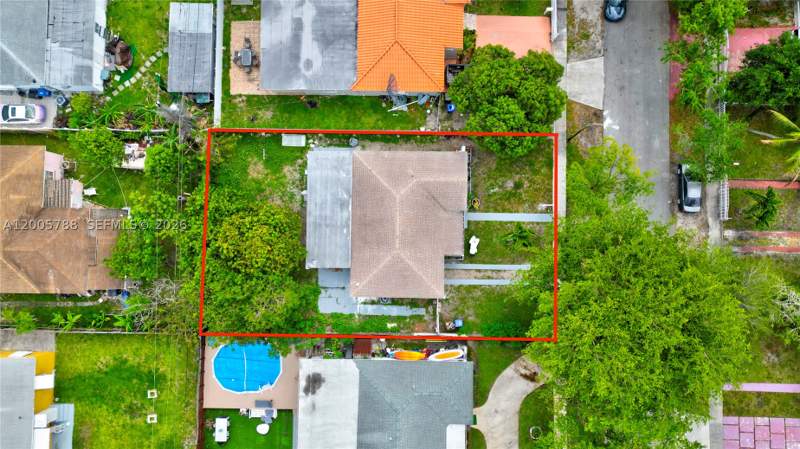 3 bedroom SingleFamilyResidence at 1921 NE 158th St, Fulford Homes, North Miami Beach — photo 3