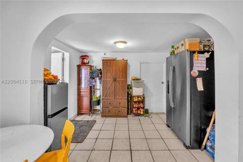 219 SW 6th Ave, Miami FL - photo 12 of 27