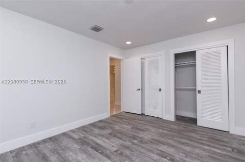 840 NE 182nd Ter, North Miami Beach FL - photo 21 of 35