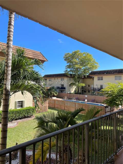 8500 SW 109th Ave 6-229, Miami FL - photo 20 of 25