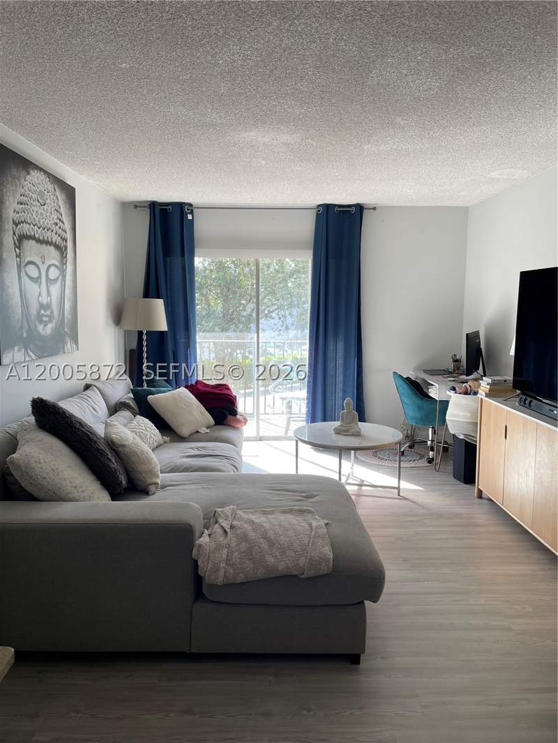 2 bedroom Condominium at 8500 SW 109th Ave 6-229, Courtyards At Kendall Con, Miami — photo 5