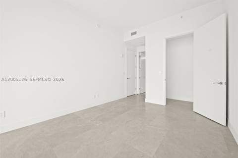 175 SE 25 Rd 2604, Miami FL - photo 23 of 36
