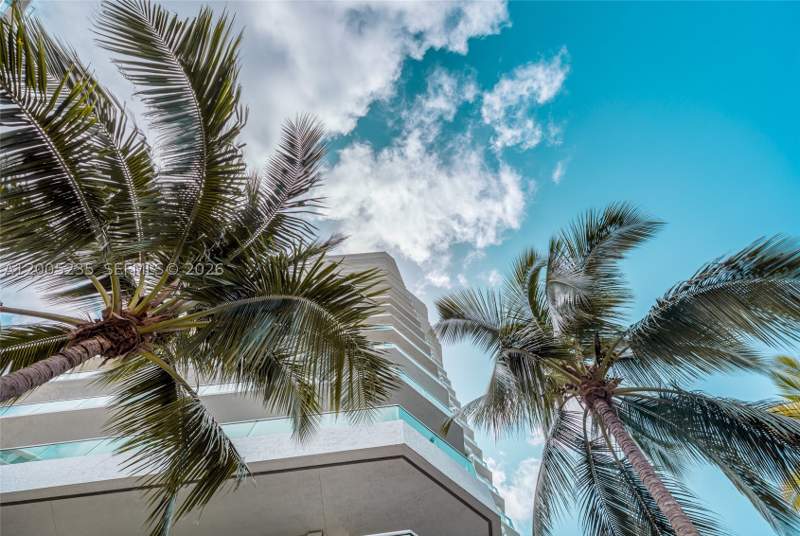 2 bedroom Condominium at 16500 Collins Ave 655, Oceania V Condo, Sunny Isles Beach — photo 3