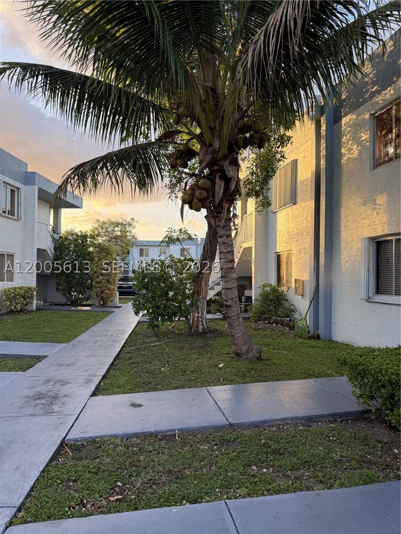 1 bedroom Condominium at 6219 SW 131st Pl 204, Lake Forest Park Condo IV, Miami — photo 3