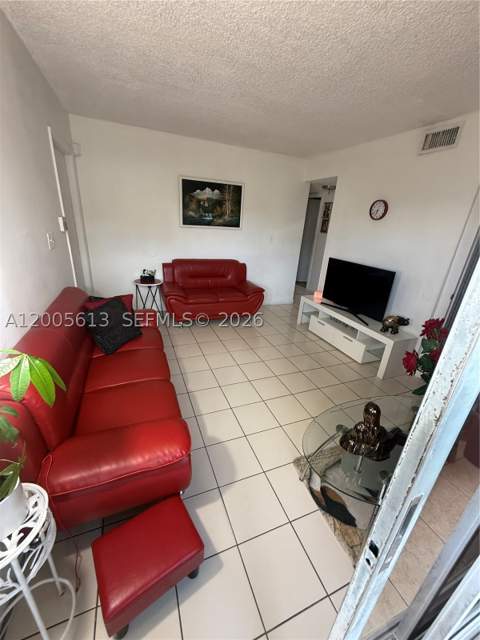 6219 SW 131st Pl 204, Miami FL - photo 9 of 24