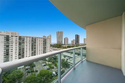 19390 Collins Ave 1410, Sunny Isles Beach FL - photo 23 of 38