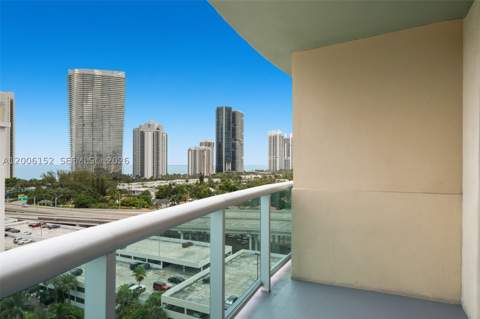 19390 Collins Ave 1410, Sunny Isles Beach FL - photo 6 of 38