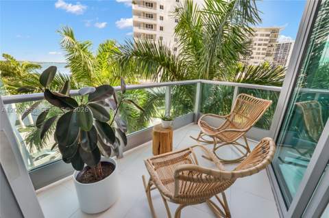 1331 Brickell Bay Dr 408, Miami FL - photo 6 of 37