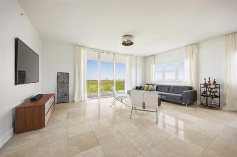 14951 Royal Oaks Lane 1109, North Miami FL - photo 11 of 31
