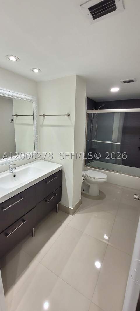 18011 Biscayne Blvd 402, Aventura FL - photo 20 of 55