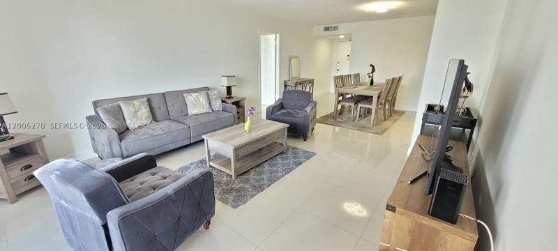 2 bedroom Condominium at 18011 Biscayne Blvd 402, Del Prado Marina, Aventura — photo 5