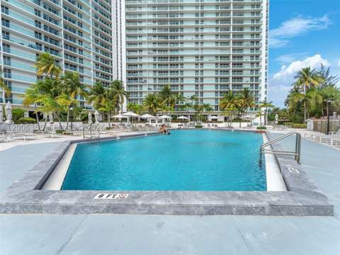 100 Bayview Dr 216, Sunny Isles Beach FL - photo 24 of 28