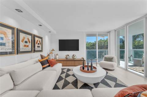 100 Bayview Dr 216, Sunny Isles Beach FL - photo 6 of 28