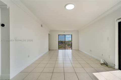 8401 NW 8 St 401, Miami FL - photo 13 of 40