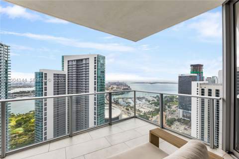 851 NE 1st Ave 4405, Miami FL - photo 23 of 33
