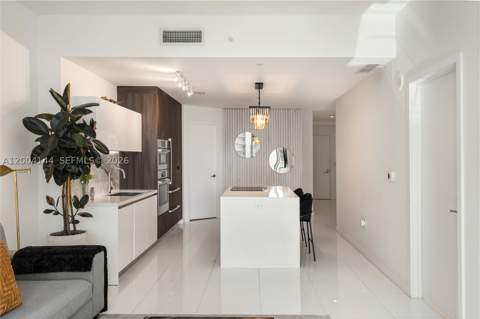851 NE 1st Ave 4405, Miami FL - photo 9 of 33
