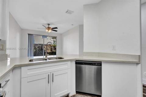 1435 SE 25th Ave, Homestead FL - photo 10 of 30