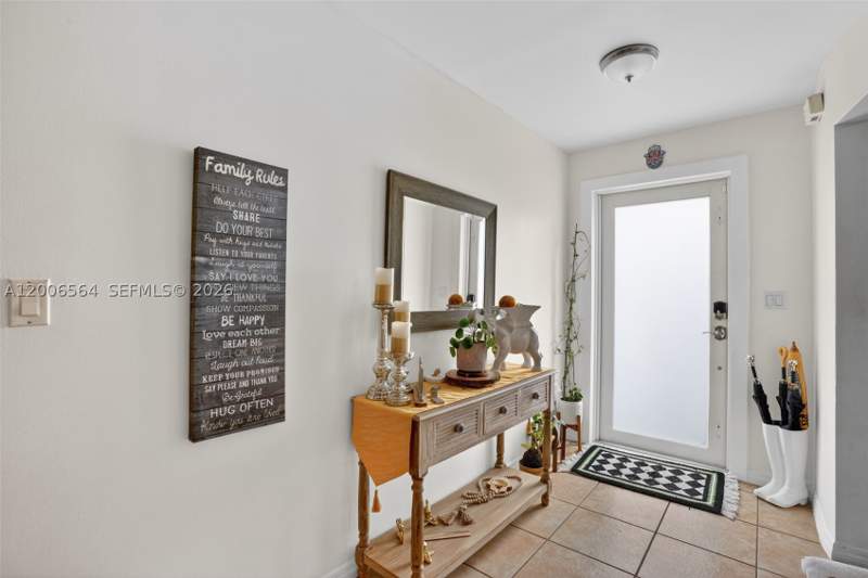 2 bedroom Townhouse at 8330 SW 154th Ave 35, Centre Court Condo, Miami — photo 3