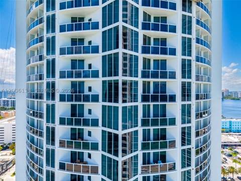 18001 Collins Ave 2209, Sunny Isles Beach FL - photo 24 of 43