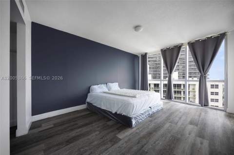 1750 N Bayshore Dr 3801, Miami FL - photo 13 of 23
